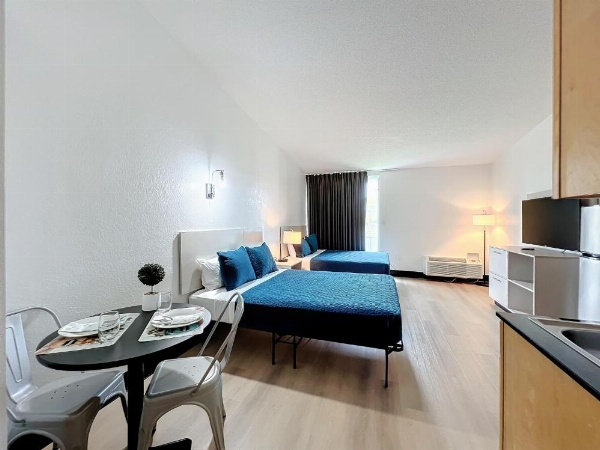 Stayable Suites Kissimmee image 24