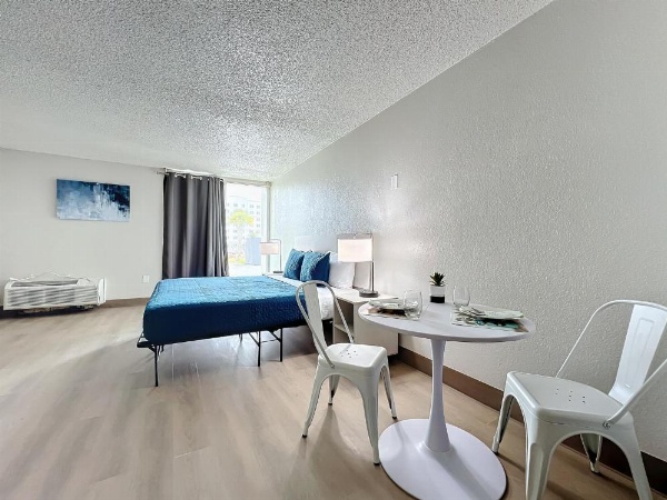 Stayable Suites Kissimmee image 26